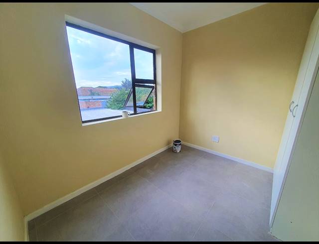 2 BEDROOM APARTMENT TO LET IN GOODWOOD CENTRAL
